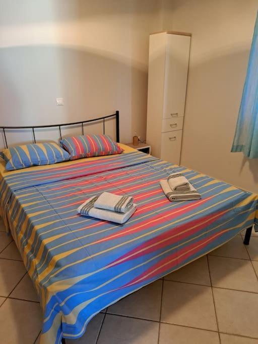 Hestia Airport House - Artemis Apartman Kültér fotó