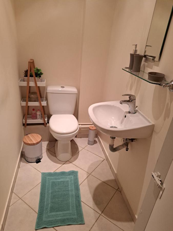 Hestia Airport House - Artemis Apartman Kültér fotó