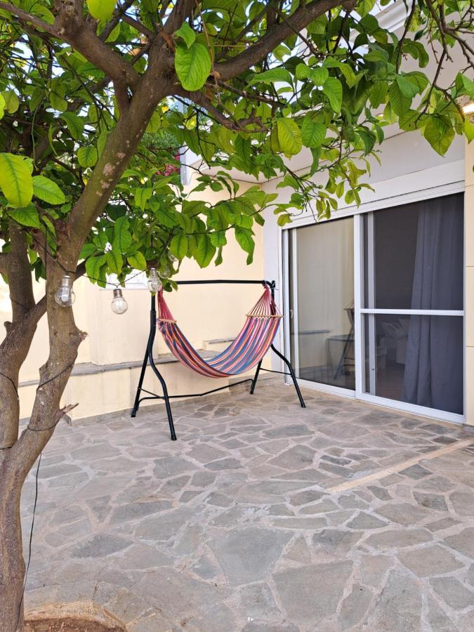 Hestia Airport House - Artemis Apartman Kültér fotó